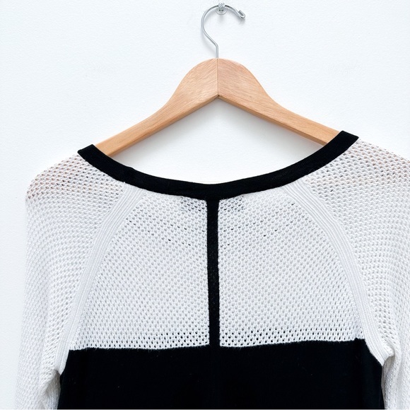 Rag & Bone Crewneck Colorblock Pullover Sweater - Picture 7 of 7